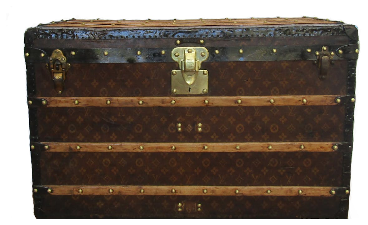 Antique Louis Vuitton damier trunk for sale - Bagage Collection